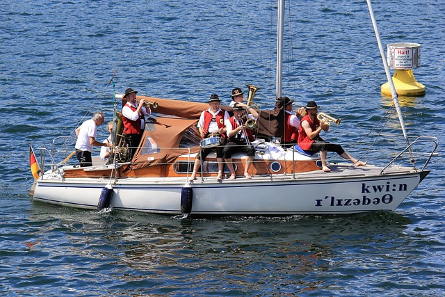 殊荣展开激 殊荣展开激