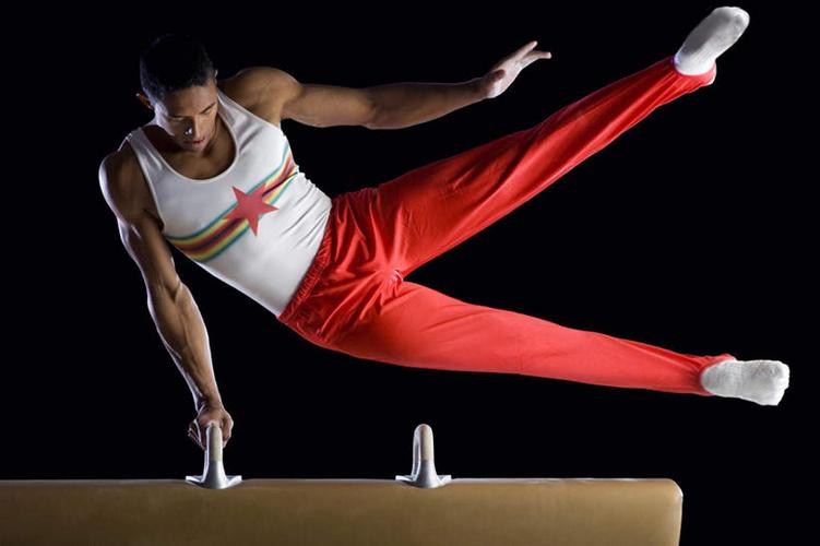 居莱尔的职 居莱尔的职